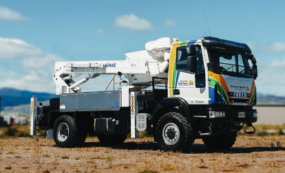 Bucket-Trucks---Insulate