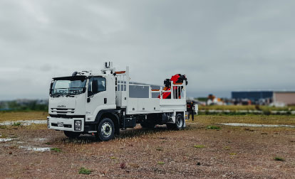 Line-Trucks Line-Trucks