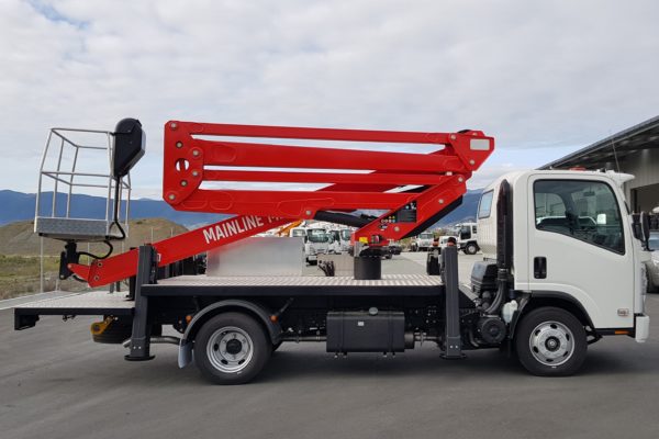 2019 Isuzu NPR325 with Isoli PNT205