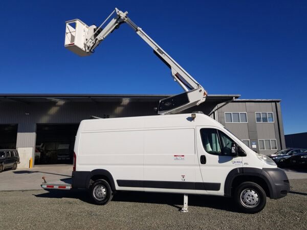 2010 Fiat Ducato Van with Versalift ET30LE EWP - Image 4
