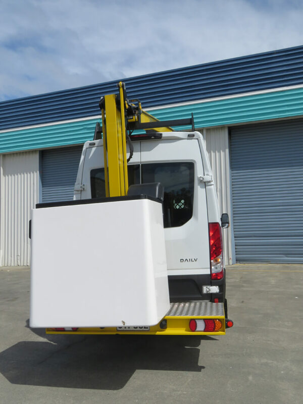 Versalift ET36LF (LV insulated) on Iveco Daily Van - Image 9