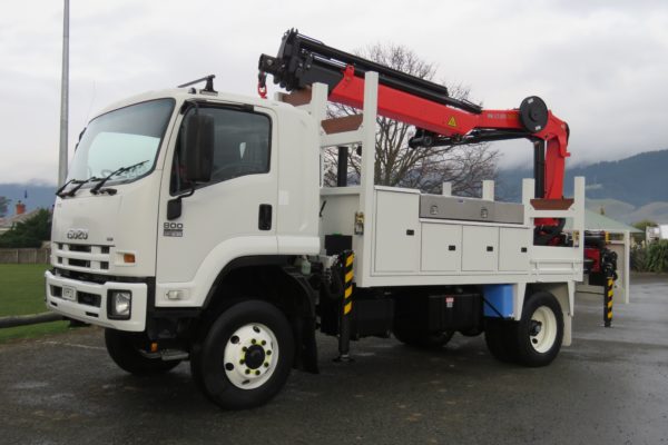 Isuzu FTS800 Lines Truck 4x4 with Palfinger PK17001 Rear Mounted Crane