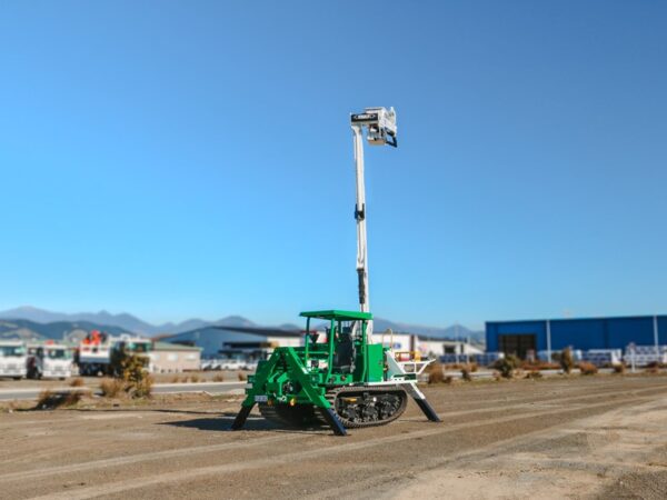 Versalift VST52 on Morooka MST600VD - Image 6