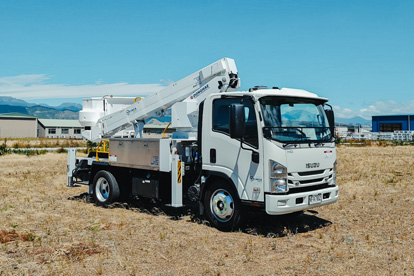 High-Voltage Bucket-Truck-Uninsulated