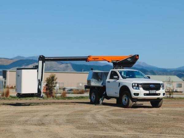 Versalift VTL35 on Ford Ranger Compact Truck - Image 5