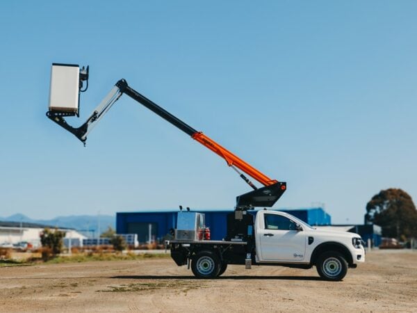 Versalift VTL35 on Ford Ranger Compact Truck - Image 2