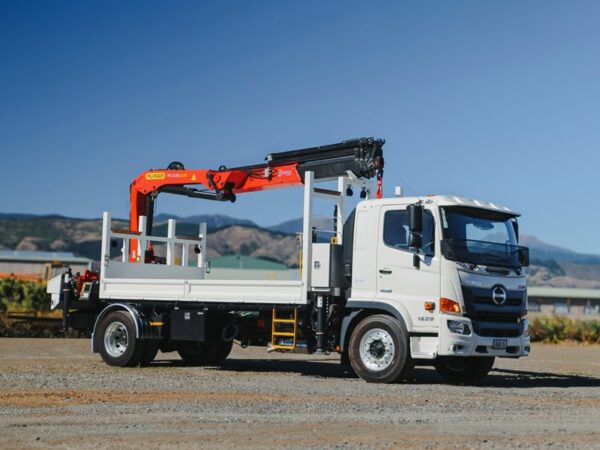 Palfinger PK19 on Hino FG1628 4x2 Lines Crane Truck
