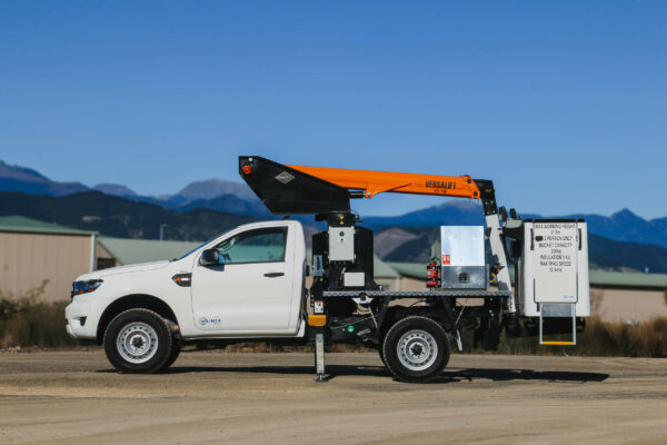 Versalift VTL31 on Ford Ranger 4x4 - Image 3