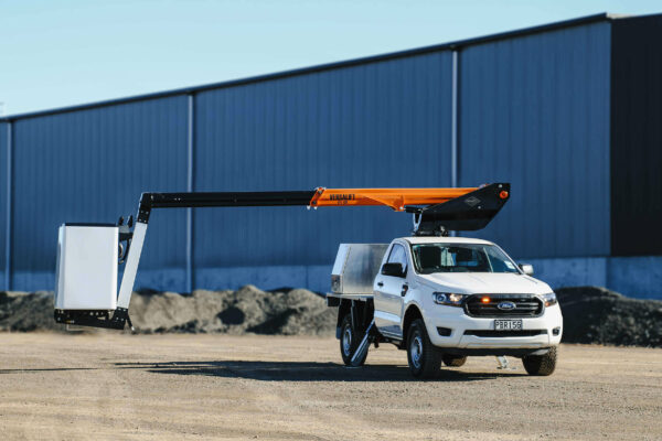 Versalift VTL31 on Ford Ranger 4x4 - Image 4