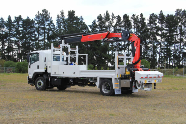 Palfinger PK17001 C 2021 Isuzu FTR750 4x2 Lines Truck - Image 3