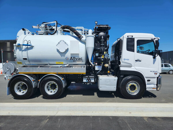 Allvac AV7000 HYDRO EXC QUON 6X4