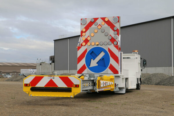 L3 Traffic Management on Isuzu FSD700 with Attenuator and arrow board - Image 4