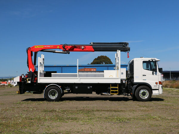 Palfinger PK19 on Hino 500 4x2 LCT - Image 7