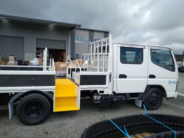 L1 Traffic Management Mitsubishi FUSO Canter FE72B - Image 4