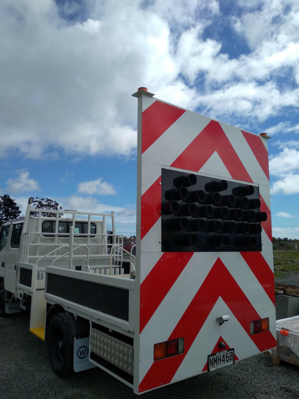 L1 Traffic Management Mitsubishi FUSO Canter FE72B - Image 3