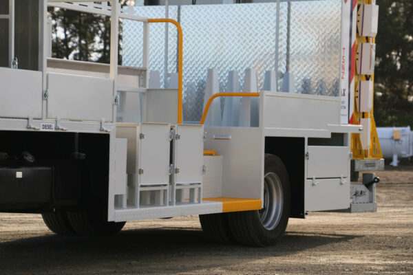 L3 Traffic Management With Attenuator,  Isuzu FSD700 auto 4x2 - Image 12