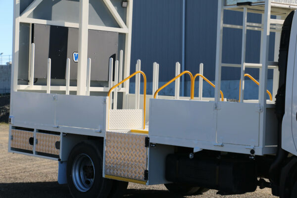 L1 Traffic Management Hino 300 4x2 - Image 3