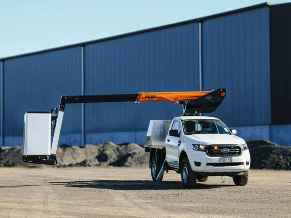 Versalift VTL31 LV EWP on Ford Ranger 4x4 Ute - Image 5