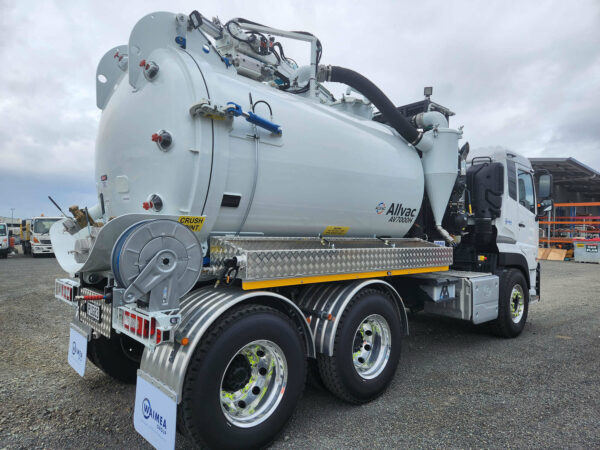 Allvac AV7000 HYDRO EXC QUON GW26420 6X4 - Image 7