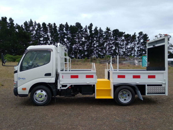 L1 Traffic Management Truck 2010 Hino - Image 7