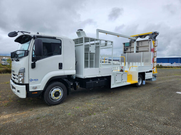 L3 Traffic Man / W Atten  Isuzu FSD700 4x2 - Image 7