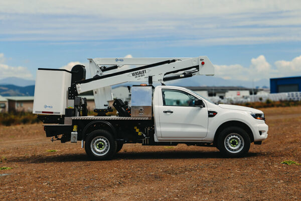 BT2-4, Versalift LAT38-135H on 2021 Ford Ranger - Image 3