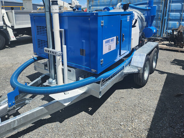 BTV6-2 Allvac® AV850 Full Door Hydro Excavator  on Tandem Trailer - Image 4