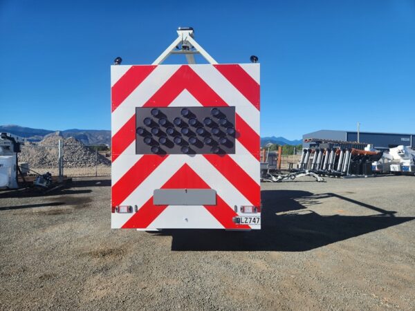 BTT1-1 L1 Traffic Management on Hino 300 917 - Single Cab - Image 4