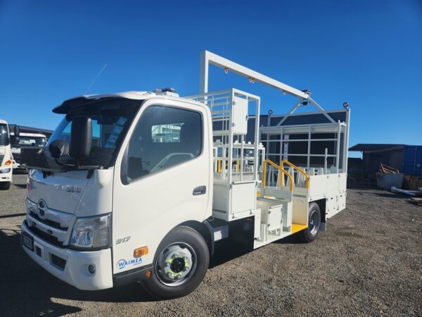 BTT1-1 L1 Traffic Management on Hino 300 917 - Single Cab - Image 2