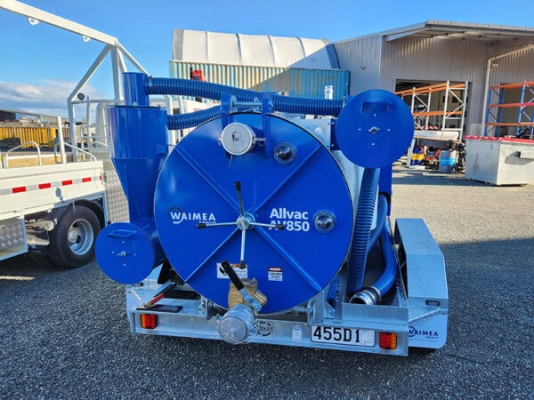 BTV6-2 Allvac® AV850 Full Door Hydro Excavator on Tandem Trailer - Image 4