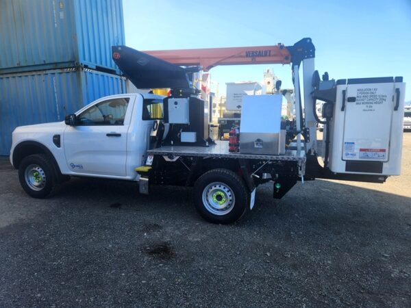 Versalift VTL35FZ on Ford Ranger 4x4 Ute - Image 3