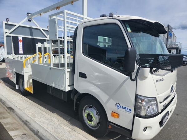 BTT1-8,  L1 Traffic Management on Hino 300 915 Auto 4x2 - Image 2
