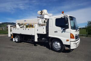 2008 Hino GD 4x2 with Aichi SN15B