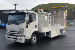 Isuzu FRR500 AMT with Signboard & MASH TL3 Blade Attenuator