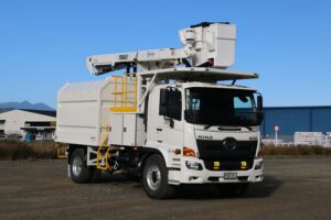Versalift VST47 on Hino 500 Arb