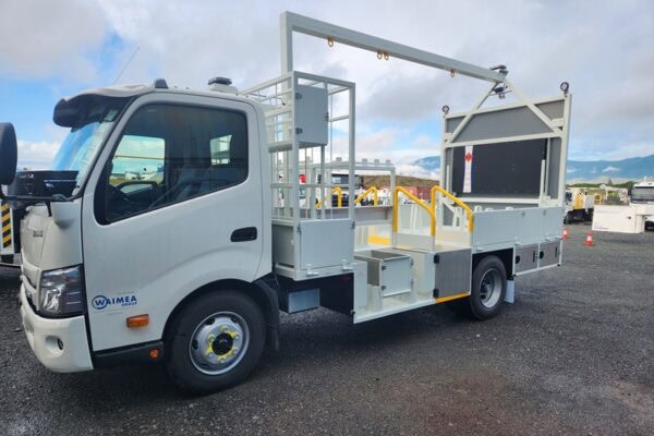 L1 Traffic Management (single cab) Hino 300 917 Man 4x2