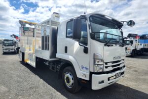 Linelift® DHT145AS on Isuzu FTS800 4x4